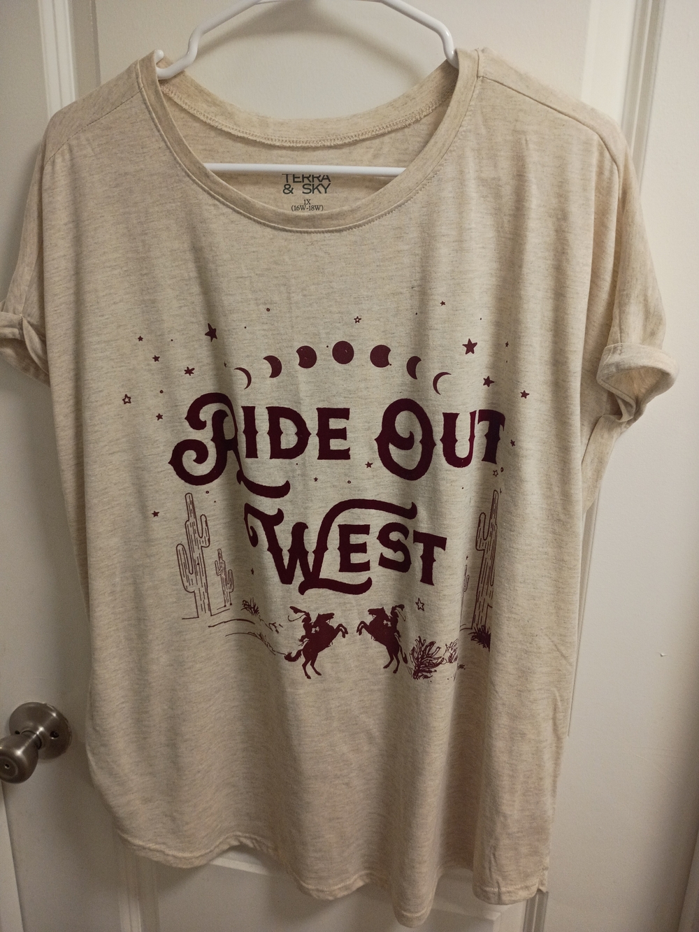 TERRA & SKY Beige 'Ride Out West' Graphic Tee